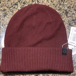 NWT lululemon knot me up beanie